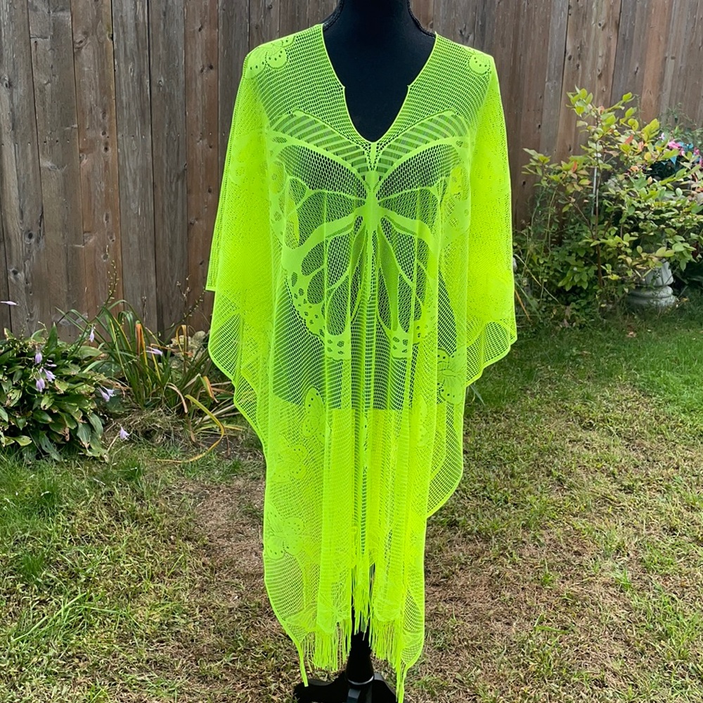 Gecko New  Women’s one piece  swim coverups 
Neon Yellow
Made in Turkey